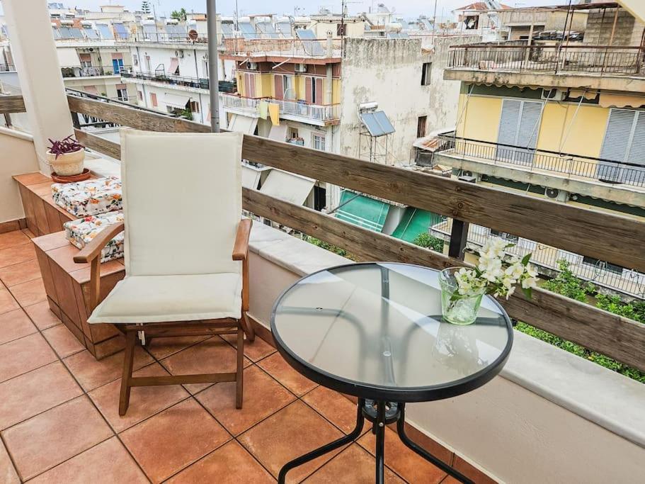 Sunny & Comfy Studio In The Heart Of Preveza Exterior foto