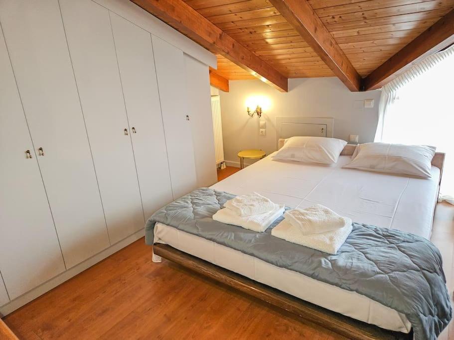 Sunny & Comfy Studio In The Heart Of Preveza Exterior foto